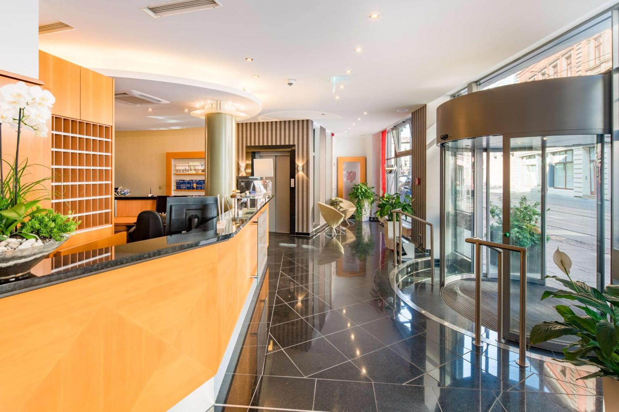 Best Western City Hotel Brunswick Exterior foto